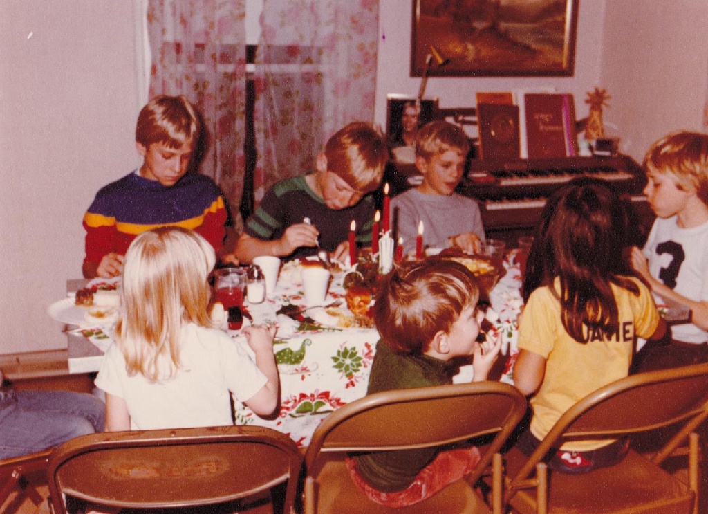 1981-11-Thanksmas-Scott Farm 11.jpg